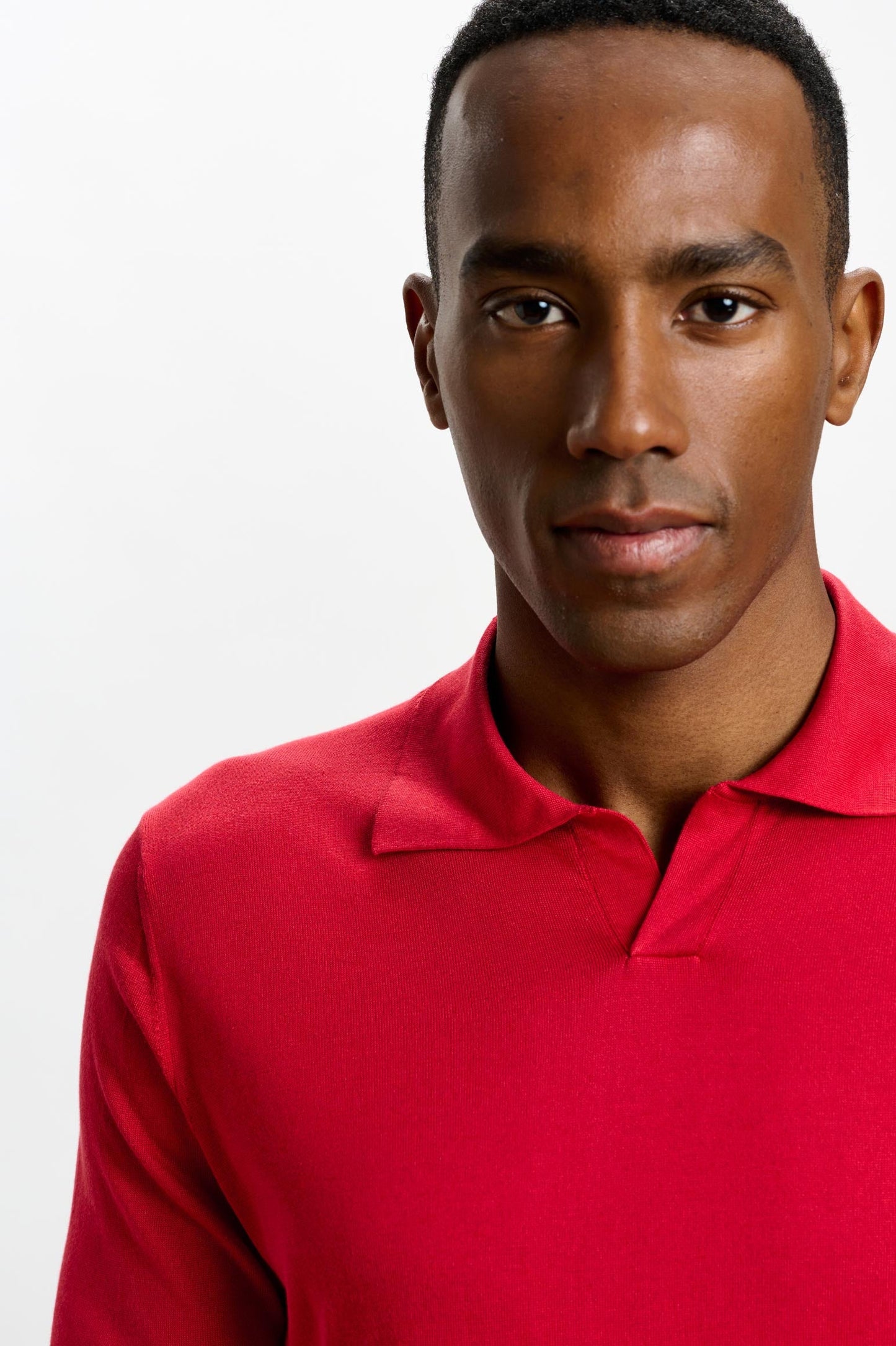 Cawdor Silk Knitted Short Sleeve Open Collar Polo Shirt Carmine