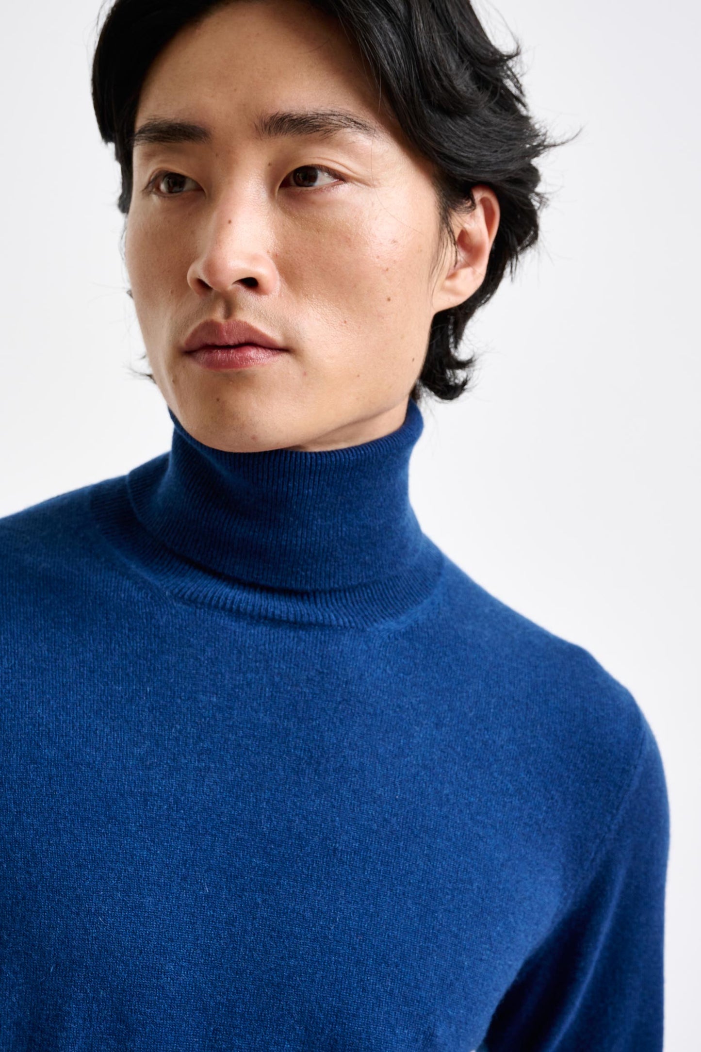 Petrol Blue 100% Cashmere Drumberg Rollneck Knit