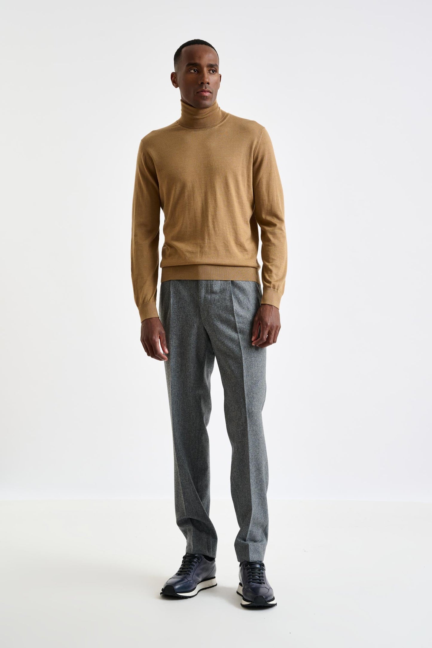 Camel Cashmere & Silk Blend Telford Turtleneck Sweater