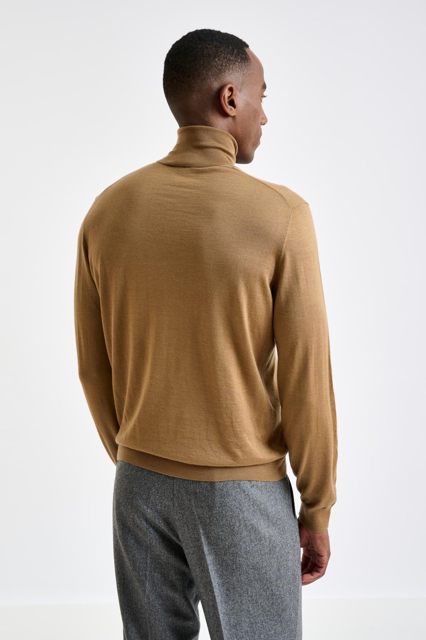 Camel Cashmere & Silk Blend Telford Turtleneck Sweater